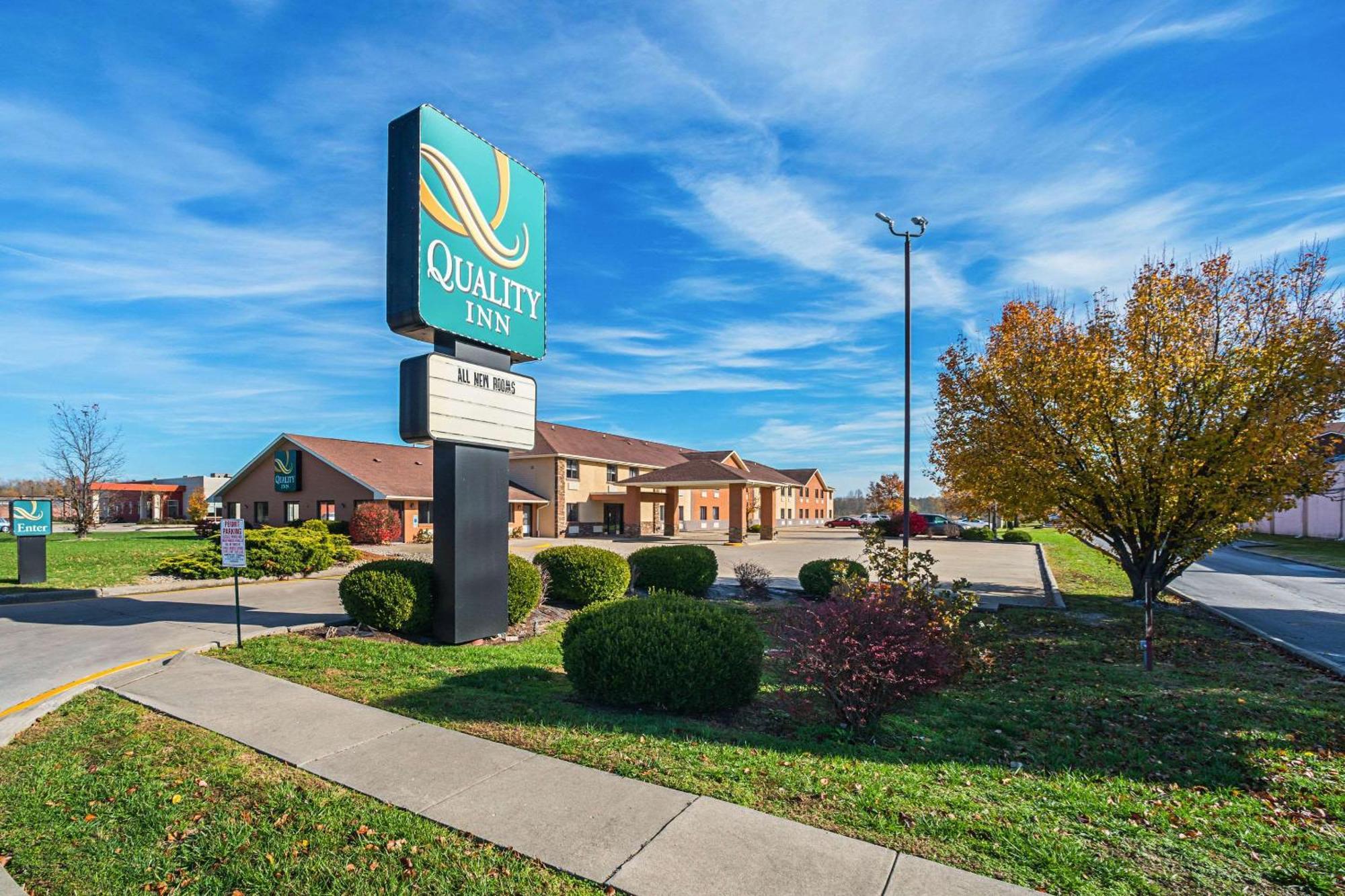 Quality Inn Carbondale University Area Екстер'єр фото