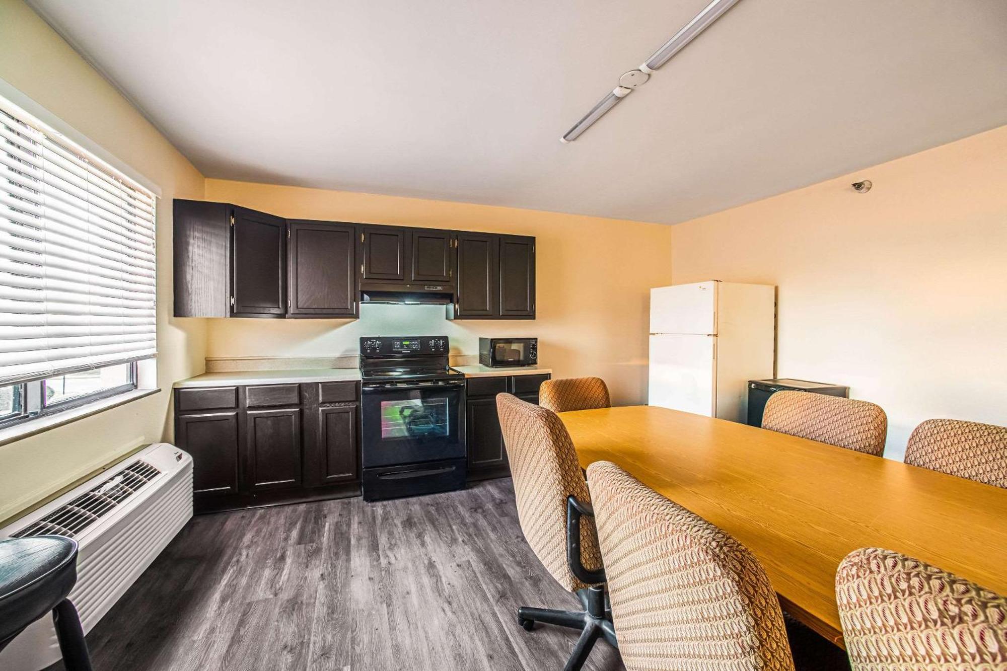 Quality Inn Carbondale University Area Екстер'єр фото