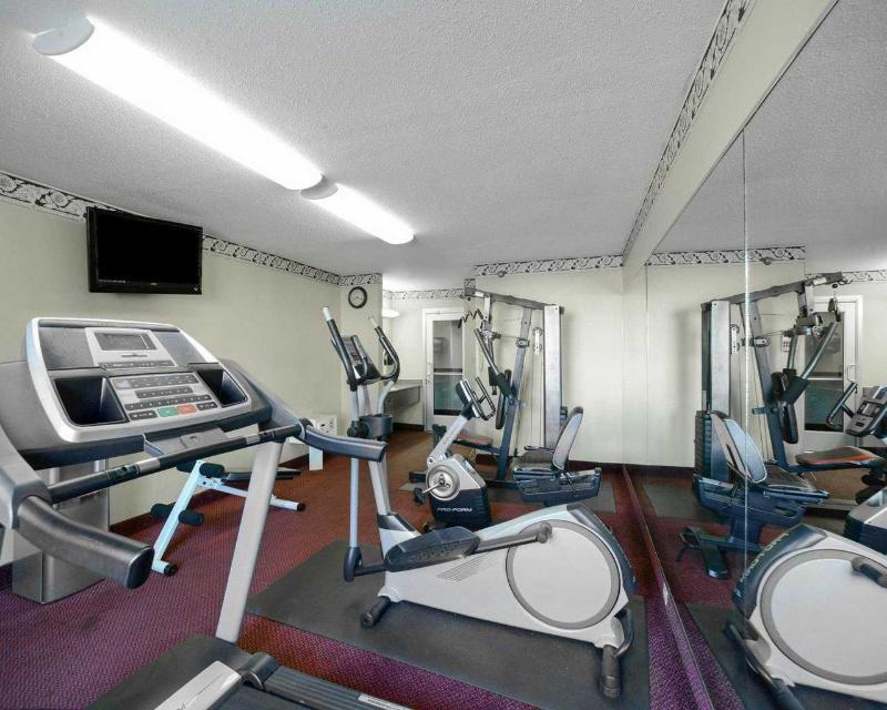 Quality Inn Carbondale University Area Екстер'єр фото