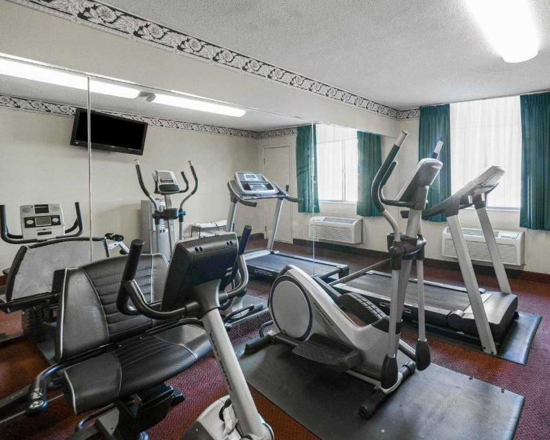 Quality Inn Carbondale University Area Екстер'єр фото