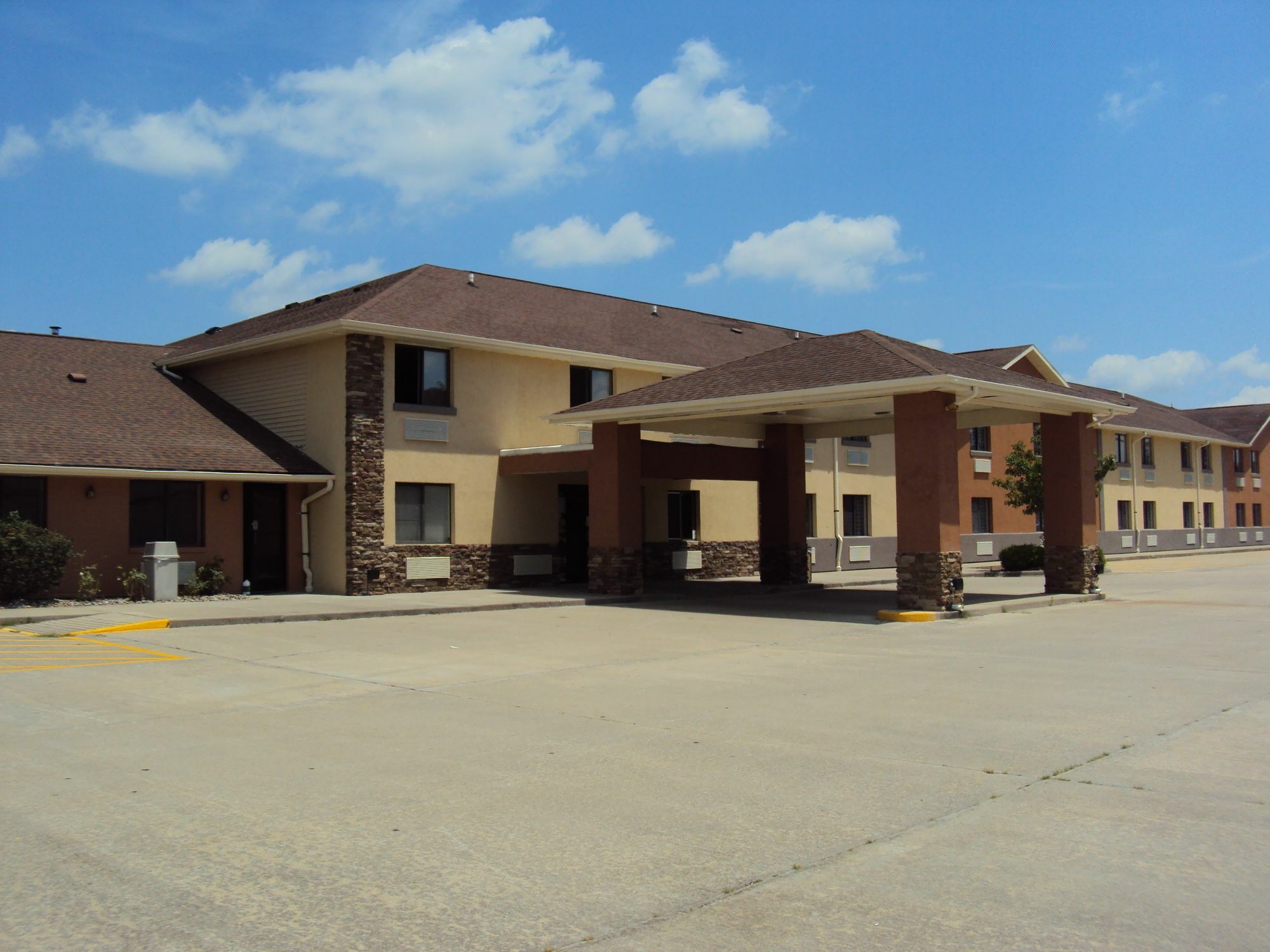 Quality Inn Carbondale University Area Екстер'єр фото