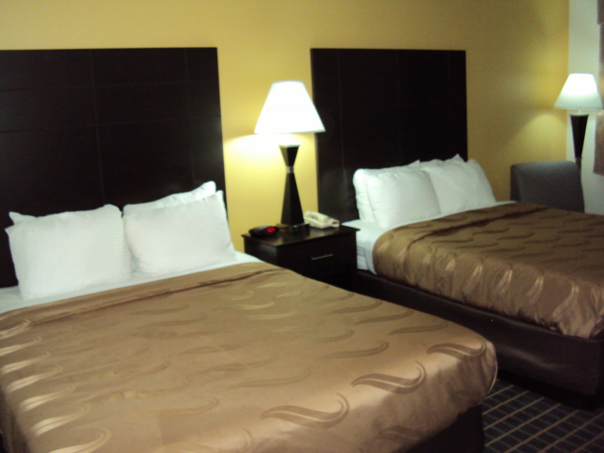 Quality Inn Carbondale University Area Екстер'єр фото